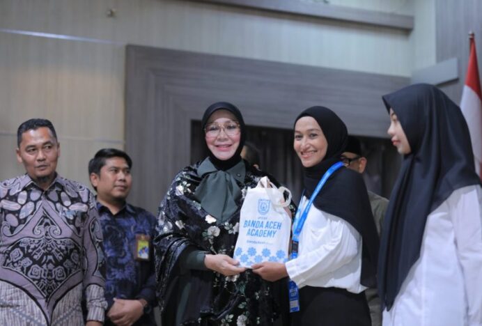 Illiza Buka Pelatihan Kerja Banda Aceh Academy