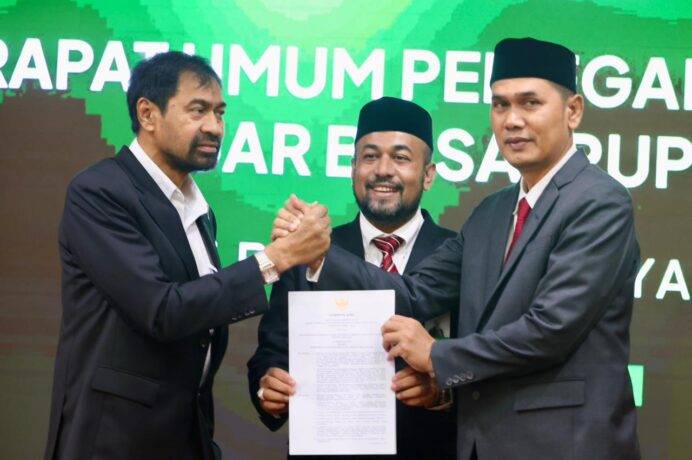 Mualem Tetapkan Sekda Aceh Jadi Komut Bank Aceh Syariah Periode 2026–2030