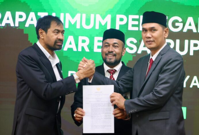 Mualem Tetapkan Sekda Aceh Jadi Komut Bank Aceh Syariah Periode 2026–2030
