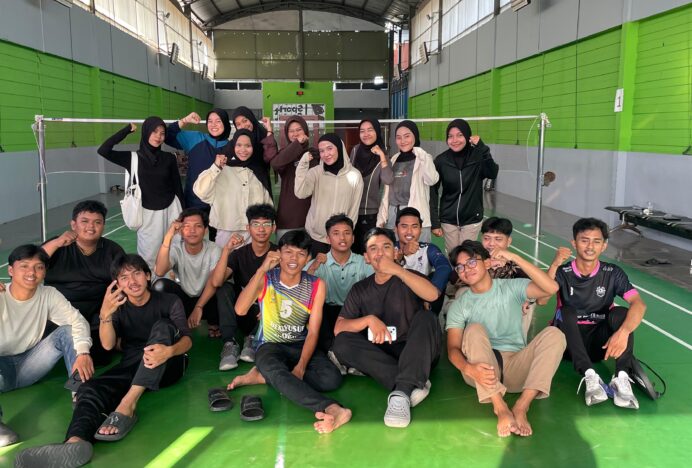 Gairahkan Semangat Olahraga, Divisi Olahraga HMP KPI UINAR Gelar Fun Badminton