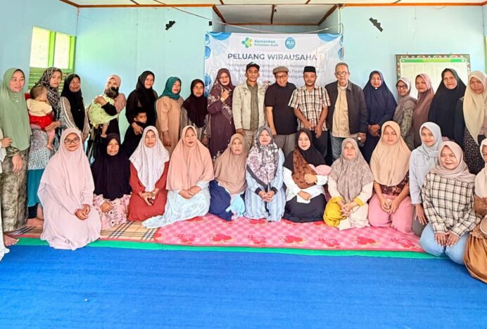 Dosen Jurusan Gizi Edukasi Peluang Usaha Abon Ikan Berbasis Jantung Pisang di Takengon