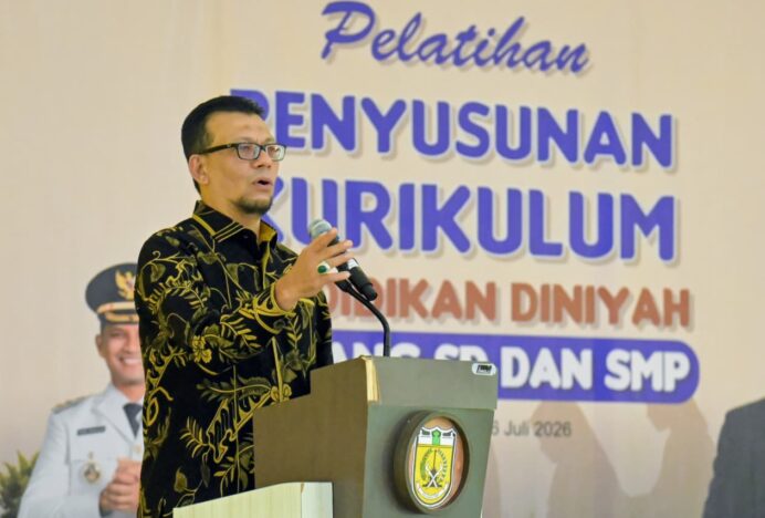 Wakil Ketua DPRK Musriadi Apresiasi Pelatihan Penyusunan Kurikulum Pendidikan Diniyah di Banda Aceh