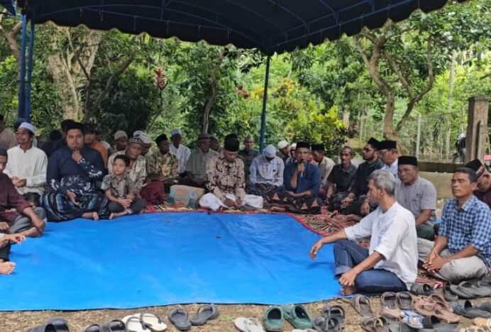 Warga Blang Garot Sabang Gelar Tradisi Unik Kenduri Jirat