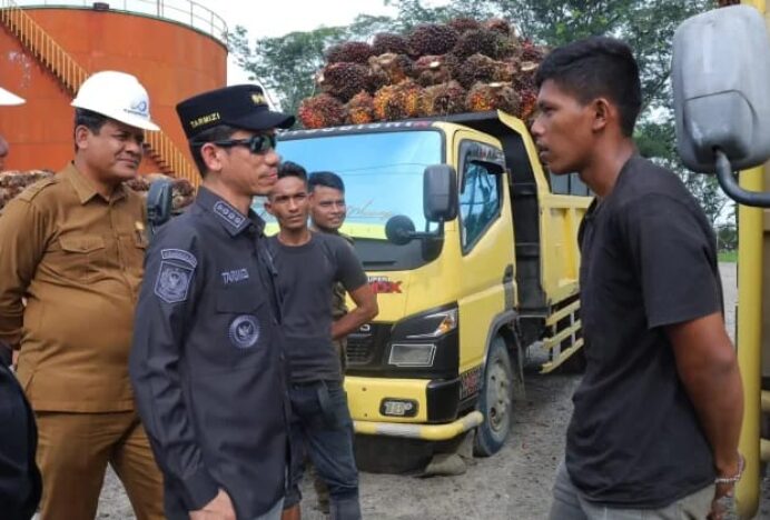 Bupati Aceh Barat Inspeksi Mendadak ke Pabrik Kelapa Sawit