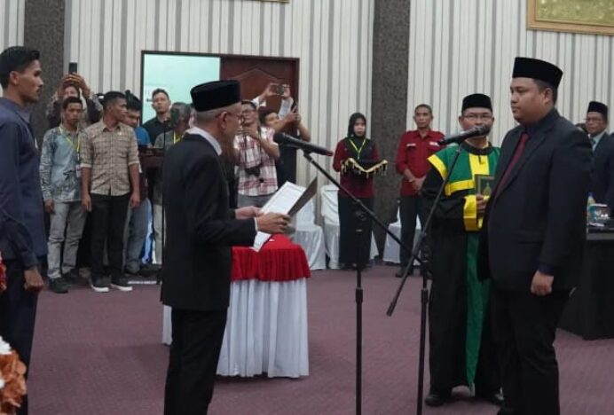 Melalui Mekanisme PAW, Putra Bupati Singkil Dilantik Menjadi Anggota DPR