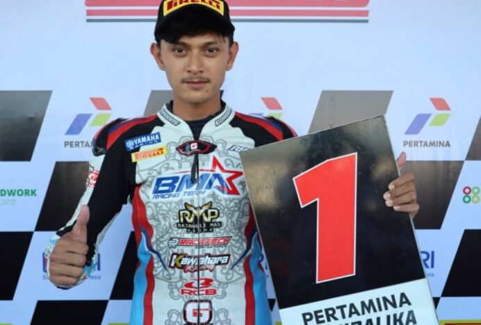 Juarai Race 1 Seri 3 : Pembalap Aceh, Silmi Bersaing Ketat di Mandalika Rancing Series 2026