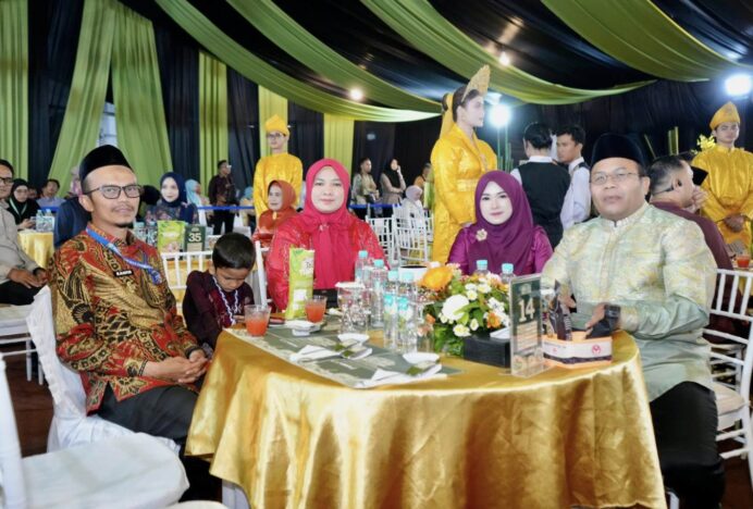 Perkuat Jejaring dan Kolaborasi, Wali Kota Sabang Hadiri Gala Dinner APEKSI di Medan
