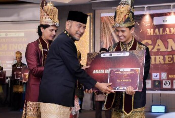 Buka Malam Penobatan Agam Inong 2026, Wabup Bireuen: Bukan Sekadar Ajang Unjuk Bakat atau Kontes Kecantikan