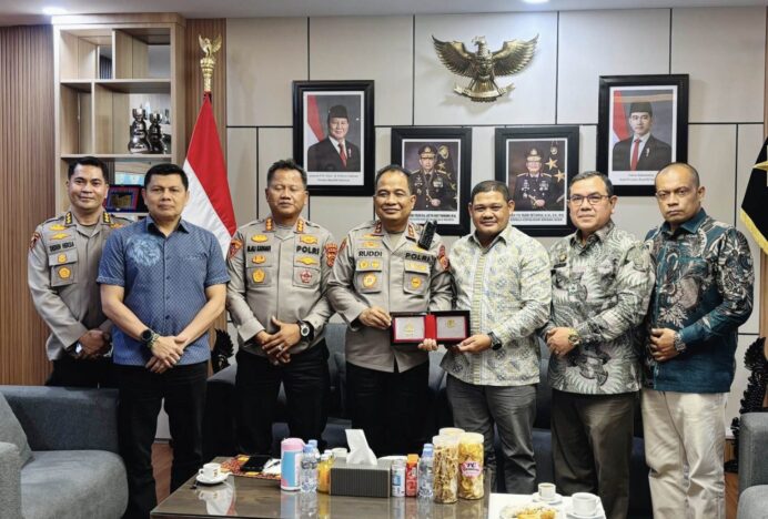 Kapolda Aceh Terima Silaturahmi Ketua Badan Reintegrasi Aceh, Perkuat Sinergi Jaga Kamtibmas
