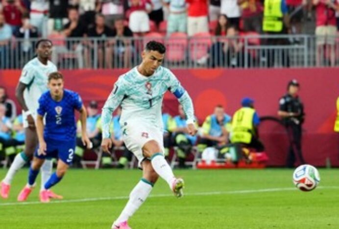 Viral Ronaldo Diduga Ucapan ‘Bismillah’ Sebelum Ambil Penalti
