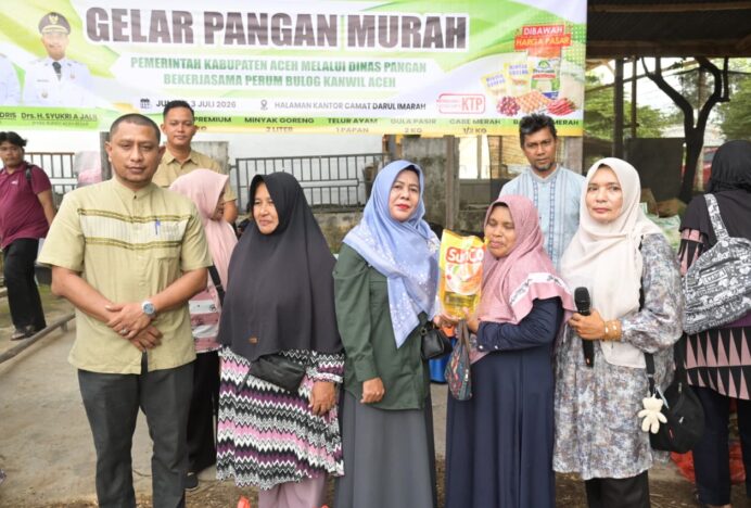 Ratusan Warga Serbu Pangan Murah di Darul Imarah