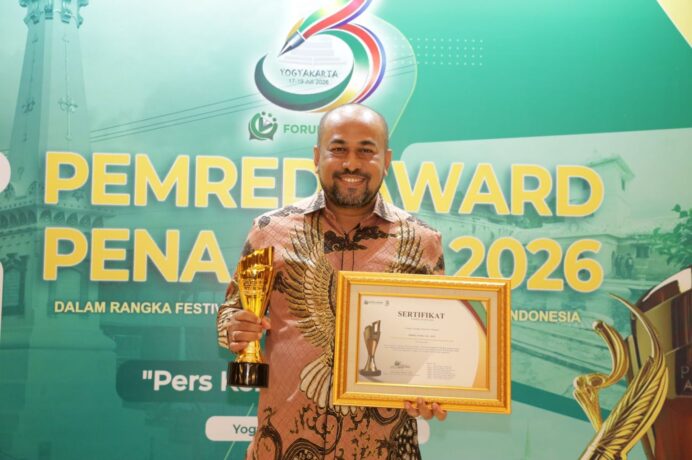 Dirut Bank Aceh Raih Pemred Award 2026 atas Komitmen Keterbukaan Informasi