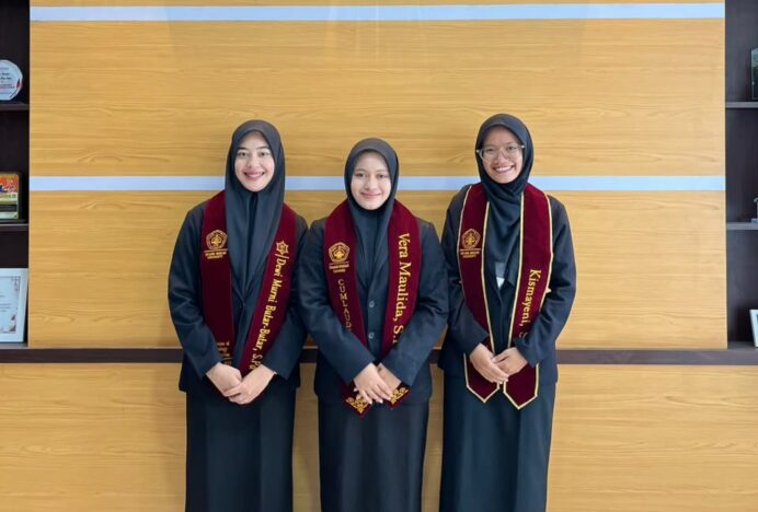 Tiga Mahasiswa Pendidikan Biologi USM Lulus Tanpa Sidang melalui Publikasi Jurnal Sinta 2