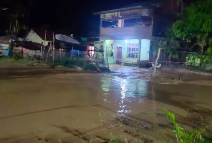 Hujan Deras Sebabkan Banjir Bandang di Rikit Gaib Gayo Lues