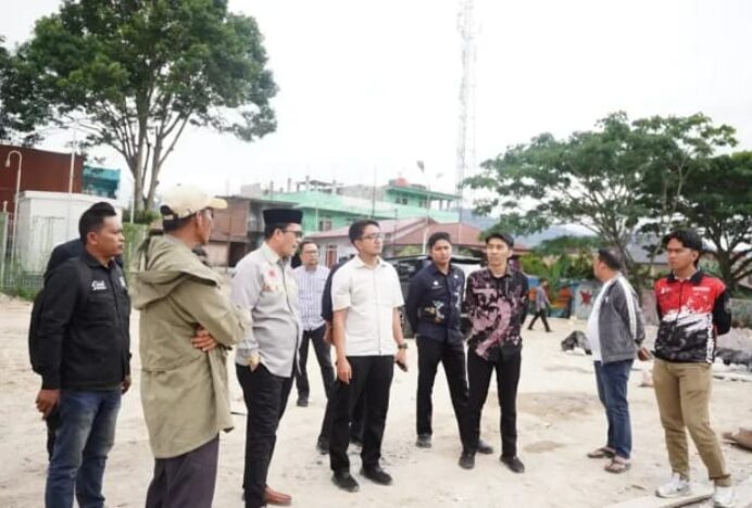 Bupati Haili Imbau Masyarakat Pasang Bendera Merah Putih Selama Agustus