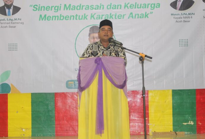 MAN 4 Aceh Besar Gelar Seminar Parenting, Perkuat Sinergi Madrasah dan Keluarga dalam Membentuk Karakter Generasi Berakhlak