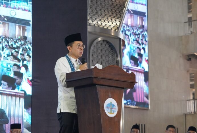 Hadiri Muktamar V, Fadli Zon: Pengukuhan 10 Ribu Guru Qur’an Wahdah Islamiyah Miliki Dimensi Kebudayaan Nasional