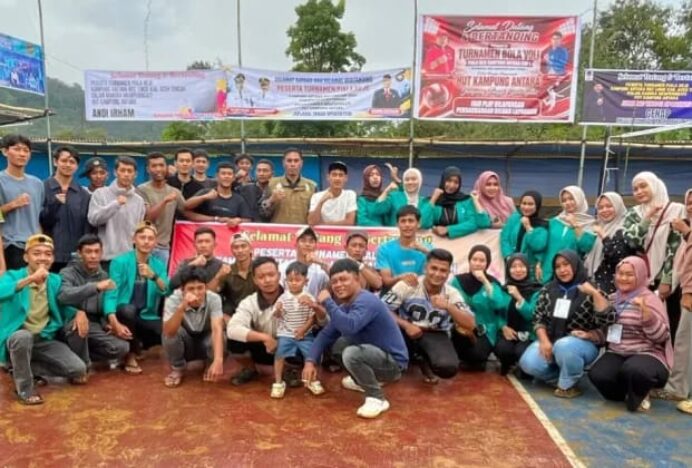 Mahasiswa Praktik Profesi Keguruan Kolaborasi Sukseskan Turnamen Volly Antara