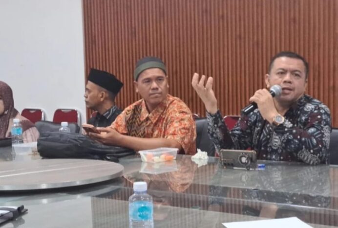 Sekdis Sosial Aceh Hadiri Rapat Tindak Lanjut Instruksi Gubernur dan Bahas Penanganan Isu Sosial