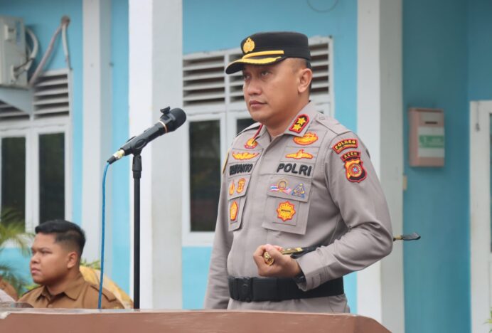 Jadi Pembina Upacara di SMAN 1 Kutacane, Kapolres Ajak Pelajar Raih Cita-Cita dan Jauhi Narkoba