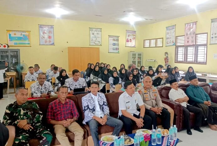 Danramil Darul Kamal Hadiri Konferensi PGRI, Dorong Sinergi untuk Kemajuan Pendidikan