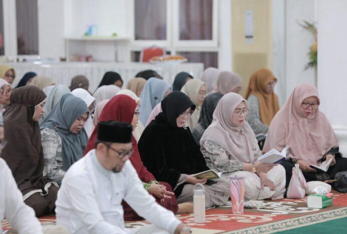 Majelis Ilmu di Pendopo, Ikhtiar Wali Kota Banda Aceh Perkuat Kebersamaan dan Nilai Keislaman