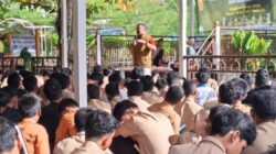 Sekdis Sosial Aceh Motivasi Pelajar SMA Negeri 9 Banda Aceh Jauhi Pergaulan Negatif