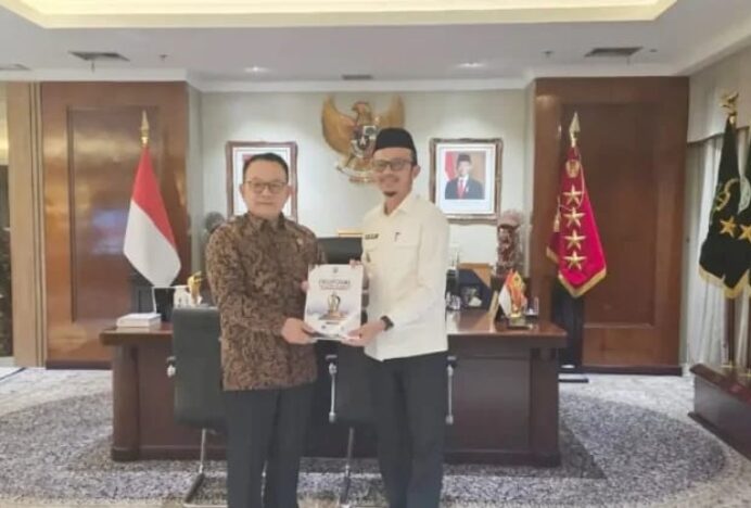 Pemko Subulussalam Dorong Sekolah Garuda dan Pendirian URI ke Istana Presiden