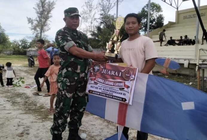 Lomba Layang-Layang Merah Putih Meriahkan HUT RI di Aceh Singkil