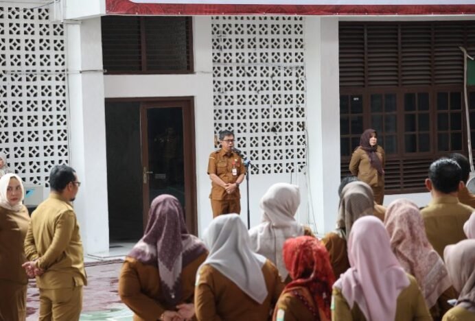 Apel Pagi Dinas Sosial Aceh, Isnandar Ajak ASN Tetap Fokus dan Perkuat Pelayanan Sosial
