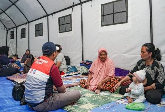 Pertamina Distribusikan Bantuan ke Posko Mandiri Korban Bencana NTT