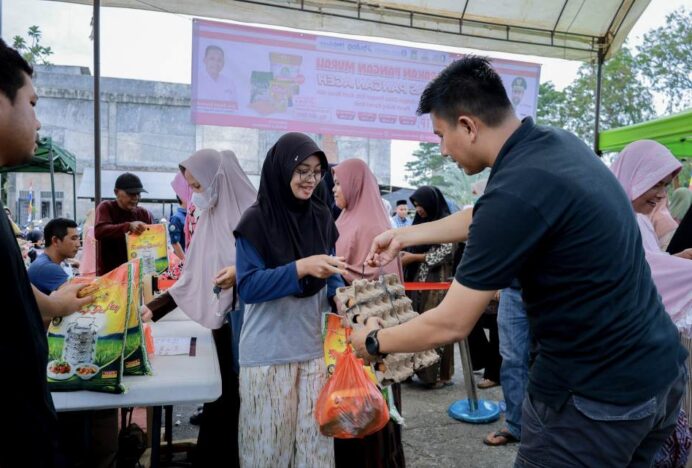 Jaga Daya Beli Masyarakat di Tengah Fluktuasi Harga, Gerakan Pangan Murah Hadir di Blang Bintang
