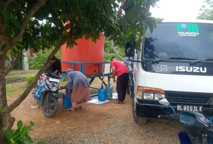 Tanggap Kekeringan, PDAM Tirta Mountala Suplai 270 Ribu Liter Air dalam Sepekan