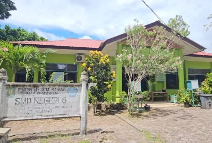 Seluruh Sekolah di Sukamakmue Belum Terima MBG