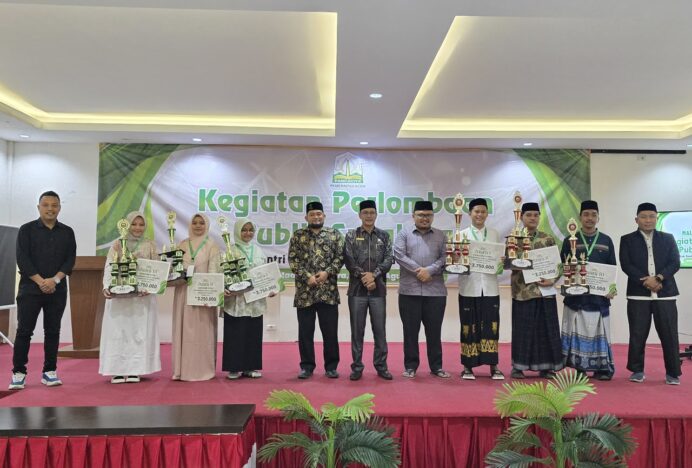 Santri Aceh Besar Borong Juara Public Speaking Antar Dayah