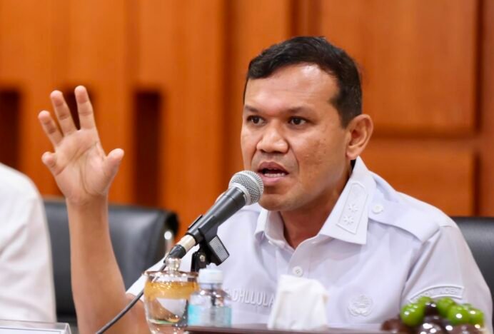 Pimpin Rapat Koordinasi Bersama SKPA, Wagub Dek Fadh: Transparansi adalah Kunci