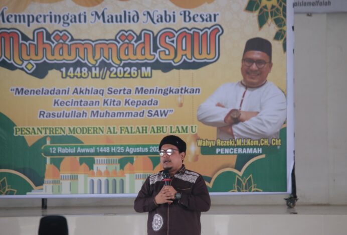 Pondok Pesantren Modern Al-Falah Adakan Peringatan Maulid Nabi Muhammad SAW