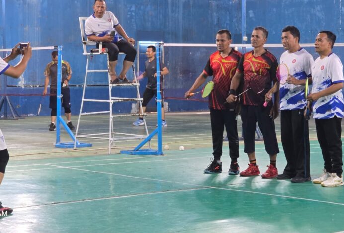 Pererat Silaturrahim, Tim PB Sehat Kemenag Banda Aceh dan Tim PB Kemenag Pidie Jalin Pertandingan Persahabatan