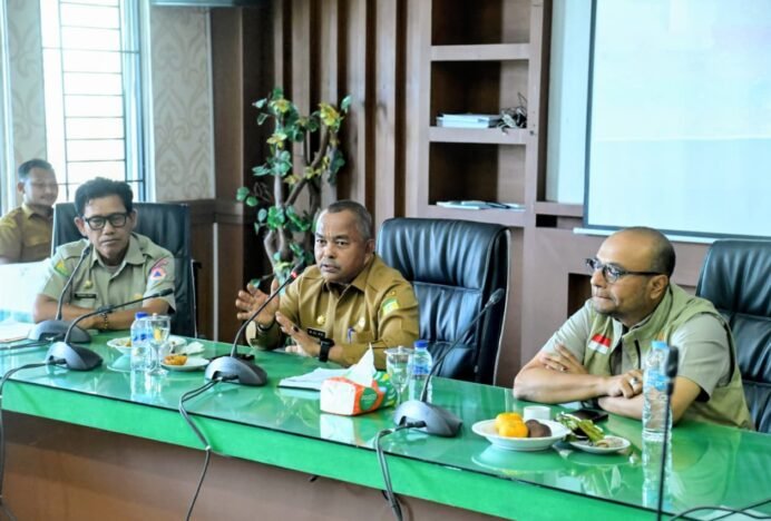 Pemkab Aceh Besar dan Tim Satgas PRR Bahas Percepatan Pemulihan Pascabanjir Aceh