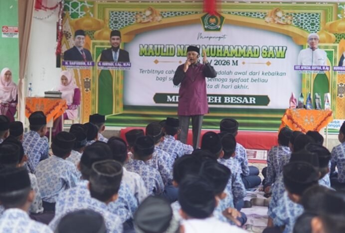 MIN 1 Aceh Besar Gelar Maulid Raya, Tiga Kuali Kuwah Beulangong dan Tausiah Interaktif Meriahkan Kegiatan