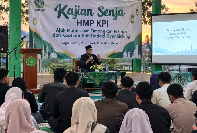 Kajian Senja HMP KPI Ajak Mahasiswa Tenangkan Pikiran dan Kuatkan Hati Hadapi Overthinking