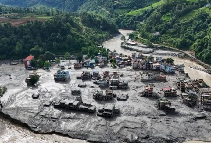 Update Banjir Bandang Nepal, 933 Orang Terperangkap di Terowongan PLTA