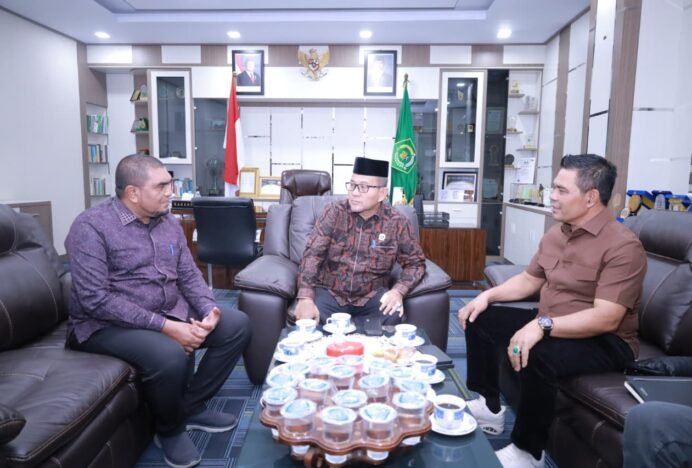 Bupati Aceh Besar Gandeng Kemenag Aceh Perkuat Program Beut Kitab Bak Sikula
