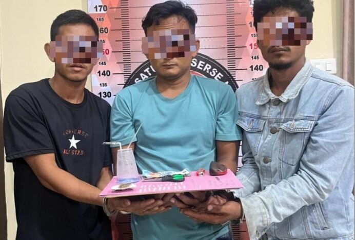 Gerak Cepat Satresnarkoba, Tiga Pria Diamankan, 20 Paket Sabu dan Satu Paket Ganja Jadi Barang Bukti