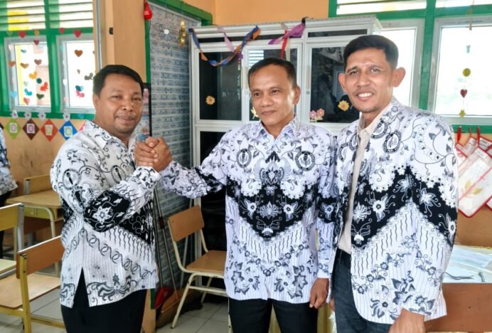 Nofriadi Terpilih Ketua PC PGRI Kuta Baro
