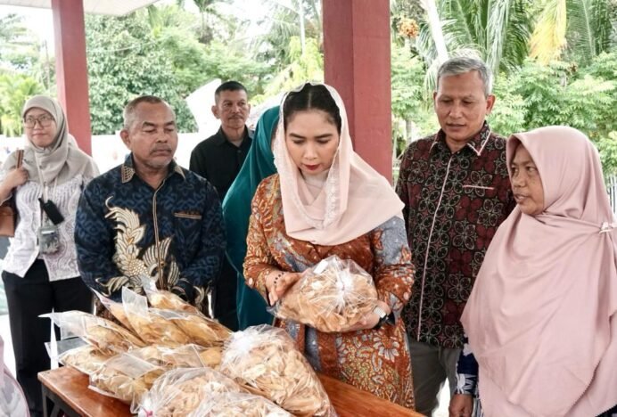Wamenpar Dorong Desa Wisata Nusa Perkuat Potensi Budaya dan Paket Wisata