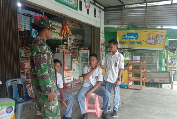 Babinsa Lembah Seulawah Beri Motivasi Pelajar, Tanamkan Nilai-Nilai Pancasila