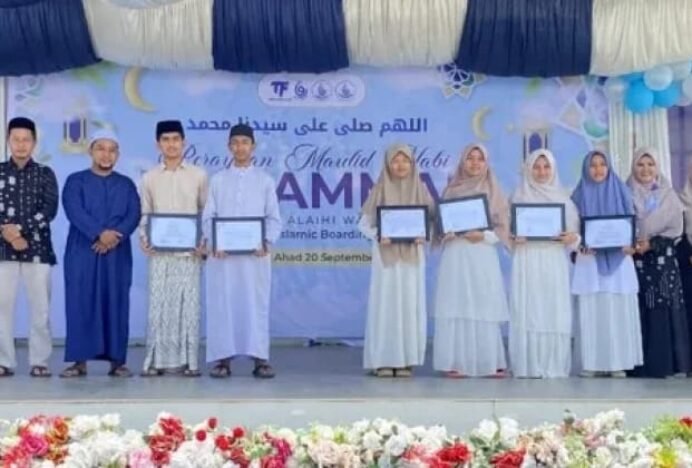 Dayah Ruhul Qur’ani Semarakkan Maulid Nabi 1448 H dengan Tasmi’ Al-Qur’an dan Hafalan