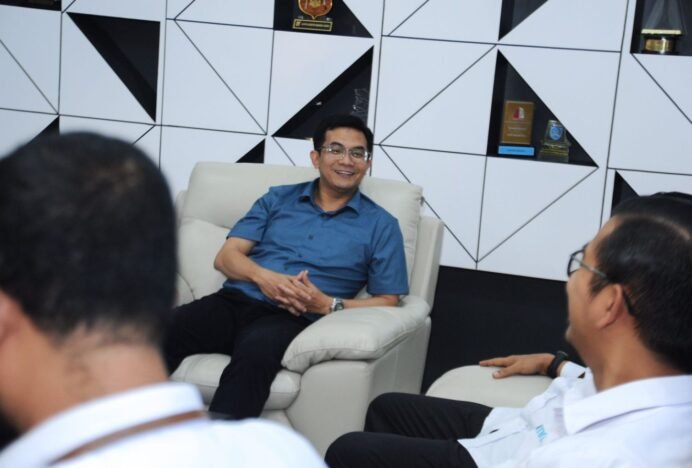 Terima Kunjungan Manajer PLN UP3 Banda Aceh, Ketua DPRK Minta PLN Lebih Sigap dan Antisipatif Terhadap Potensi Bencana