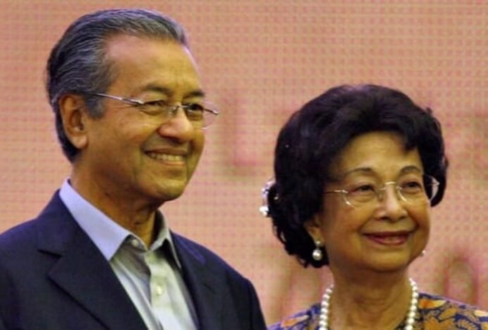 Istri Eks PM Malaysia Mahathir Mohamad Meninggal di Umur 100 Tahun